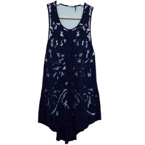 AKEMI + Kin‎ Shirt XS Filigree Racerback navy tanktop Asymmetrical Hem Lace